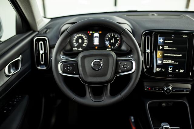 Volvo XC40 1.5 T2 Inscription | Standkachel | Leer | Parkeercamera | Stoel/Stuurverwarming | Adaptive Cruise Control |
