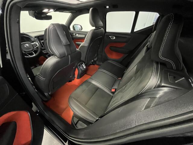 Volvo XC40 Recharge P8 AWD R-Design | 93% SOH | Trekhaak | H&K | Pano | Warmtepomp |