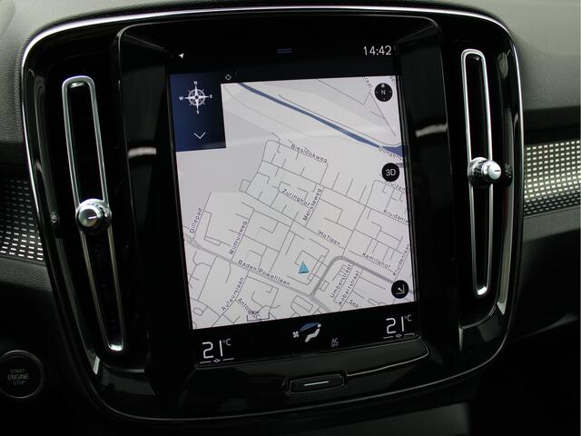 Volvo XC40 2.0 T4 190PK R-Design Automaat /NAVI/Panoramadak/Trekhaak/Cruise control/PDC/20'LM/Leder/Camera/LED/NAP!