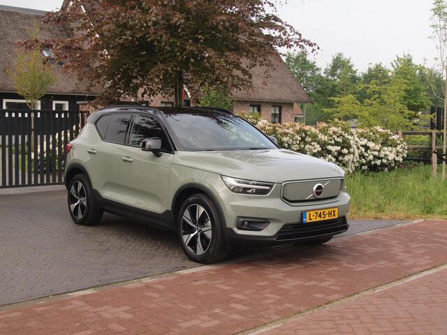 Volvo XC40 Recharge P8 AWD R-Design | Camera | Warmtepomp | Apple Carplay | Cruise Control |
