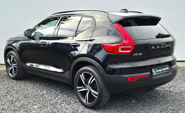 Volvo XC40 1.5 T4 Recharge R-Design Climate - Camera achter - Privacy Glass - 19 Licht metaal - RG0R interieur - PDC voor en achter - Voorruit verwarming