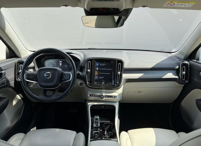 Volvo XC40 1.5 T4 Recharge Inscription LEER - STOELVERWARMING - CRUISE - CAMERA