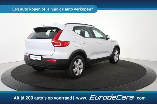 Volvo XC40 1.5 T2 Momentum *1ste Eigenaar*Navigatie*Camera*Carplay*