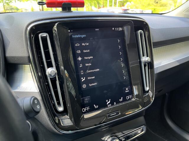 Volvo XC40 1.5 T4 Recharge R-Design Expression | AUTOMAAT | ACC | CAM | CARPLAY | CLIMA | KEYLESS | NAVI | LKA | PANO | PDC V&A | STUUR/STOELVERW.