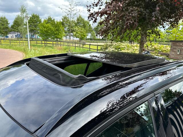 Volvo XC40 Recharge P8 AWD R-Design | Panoramadak | Camera | Warmtepomp | NL-Auto |