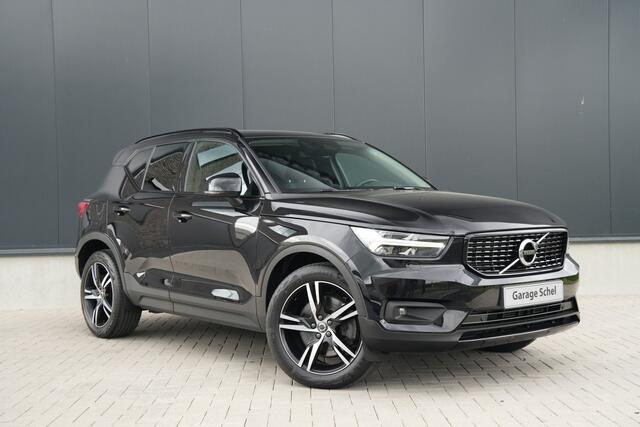 Volvo XC40 1.5 T5 Recharge R-Design Expression - Winterpakket - 19" LM velgen - Trekhaak - Camera - Navigatie - Rijklaar