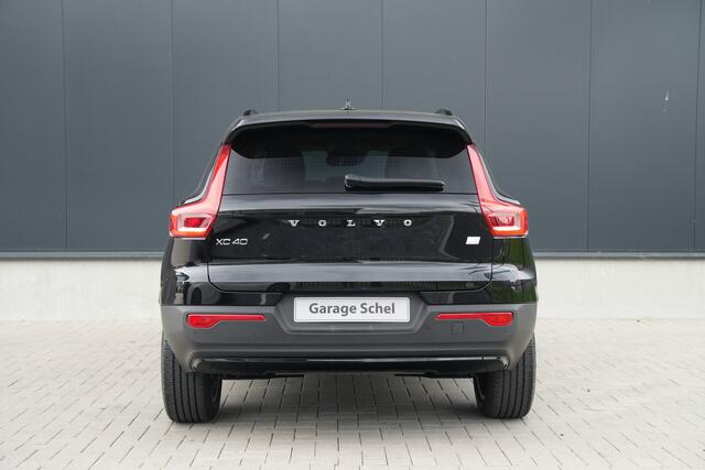 Volvo XC40 1.5 T5 Recharge R-Design Expression - Winterpakket - 19" LM velgen - Trekhaak - Camera - Navigatie - Rijklaar