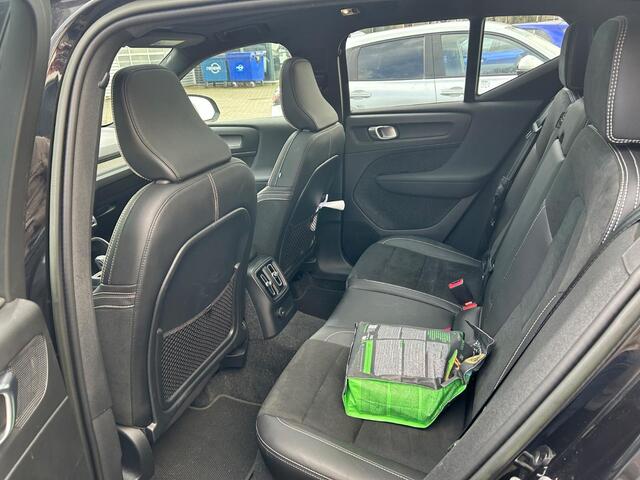Volvo XC40 1.5 T5 Recharge R-Design | Plug-in Hybrid (PHEV) | 360 Graden Camera | Harman Kardon Audio | Panoramadak | Trekhaak | Lichtmetalen Velgen 20 inch | Navigatie | Apple Carplay | Android Auto | Elektrisch Verstelbare Voorstoelen