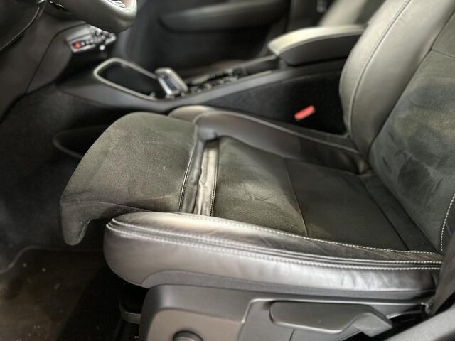 Volvo XC40 1.5 T5 Recharge 262 pk Inscription | Trekhaak | Stuur&Stoel verwarming | 19" LMV | Adapt. Cruise | Elektr. achterklep | Leer/Alcantara | Camera |
