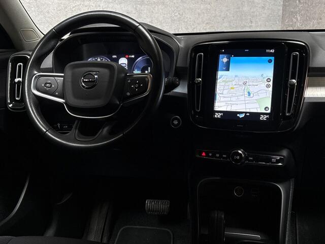 Volvo XC40 1.5 T5 Recharge Sport 252Pk Automaat (APPLE CARPLAY, GROOT NAVI, CAMERA, SPORTSTOELEN, KEYLESS, CRUISE, NIEUWE APK, NIEUWSTAAT)