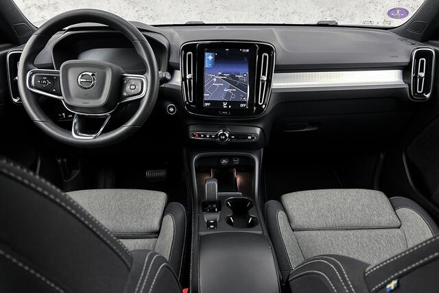 Volvo XC40 1.5 T4 Plug-in hybrid Plus Bright | Facelift | Camera | LED koplampen | Navigatie