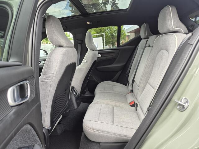 Volvo XC40 1.5 T5 Plug-in hybrid Ultimate Dark Panodak/Trekhaak/AdaptiveCruise etc.