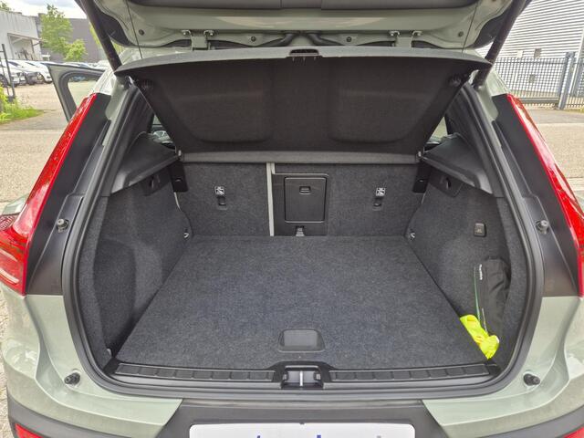 Volvo XC40 1.5 T5 Plug-in hybrid Ultimate Dark Panodak/Trekhaak/AdaptiveCruise etc.
