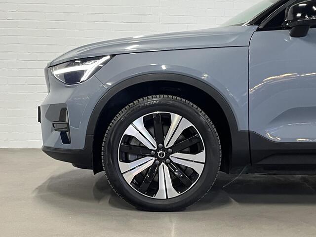 Volvo XC40 Single motor Plus Adapt. Cruise | Stuur-/stoelverwarming | Achteruitrij camera | Carplay | Bliss