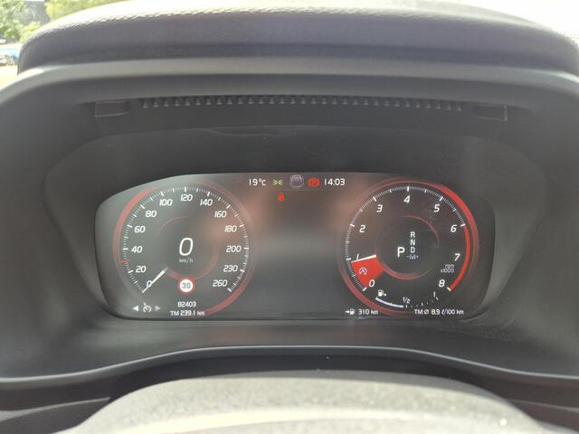 Volvo XC40 2.0 T4 R-Design HarmanKardon/Carplay/Camera etc.