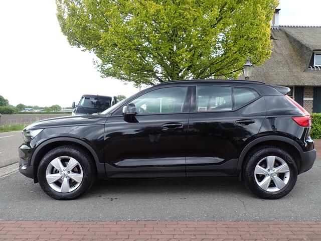 Volvo XC40 1.5 T3 / INKLAPBARE TREKHAAK / CRUISE / BLUETOOTH