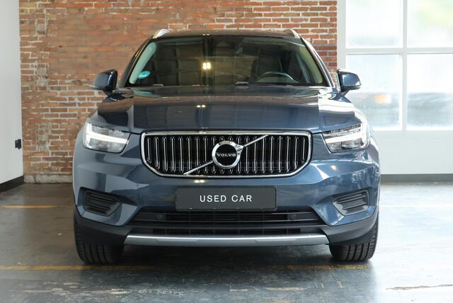 Volvo XC40 T4 Recharge Inscription Expression | Interieur voorverwarming | Achteruitrijcamera | Extra getint glas achter | 18 inch Lichtmetalen velgen |