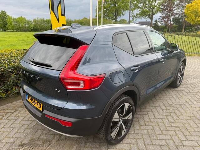 Volvo XC40 1.5 T3 Momentum Pro Trekhaak / Carplay / Keyless