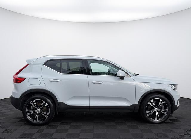 Volvo XC40 1.5 T5 Recharge Aut., SOH 92% | Camera | Navi & CarPlay