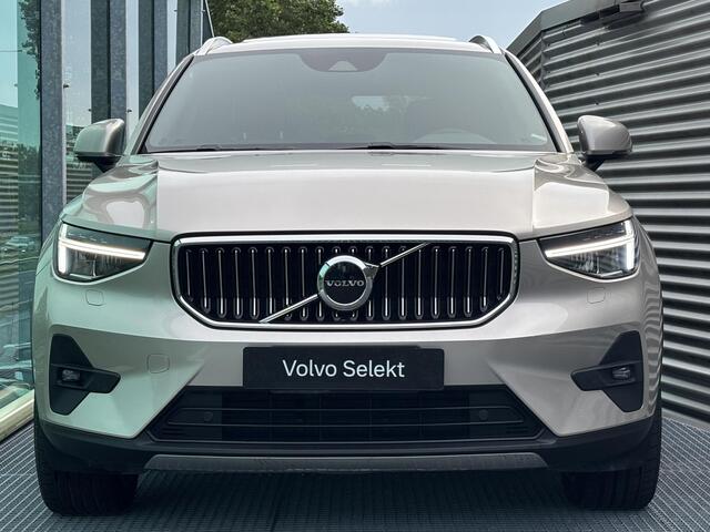 Volvo XC40 1.5 T4 Plug-in hybrid Ultimate Bright / Pano. dak / Elek. verstelbare stoelen / Stuur+stuur verwarming / Keyless / Harman kardon / Carplay / 20' velgen /