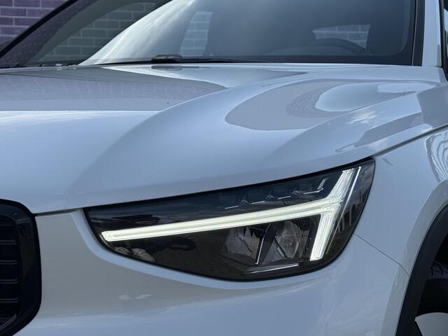 Volvo XC40 2.0 B4 Plus Dark | Trekhaak | Camera | Harman/Kardon | Keyless Entry/start | elektrisch verstelbare voorstoelen |