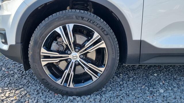 Volvo XC40 1.5 T5 Recharge Inscription Expression 19" All seasons Wielen - Lighting Pack - Climate - Privacy Glass - Parking Pack - Camera achter - PDC voor en achter - 1800 KG Trekgewicht - Alarm
