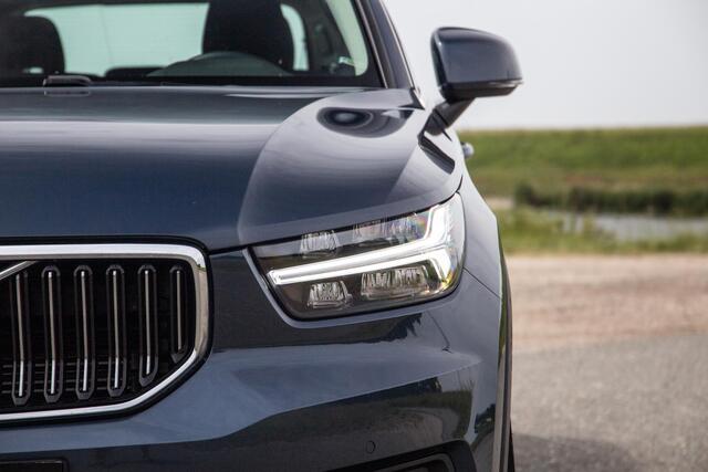 Volvo XC40 1.5 T4 Recharge Inscription AUTOMAAT / PLUG IN HYBRID / CARPLAY / CAMERA / STOELVERWARMING