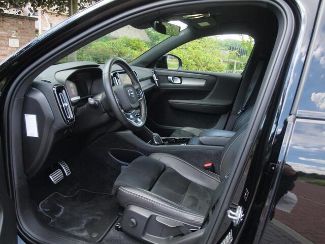 Volvo XC40 Recharge P8 AWD R-Design | SOH 91% | Trekhaak | Parkeersensoren | Apple Carplay | Cruise Control | NL-Auto |