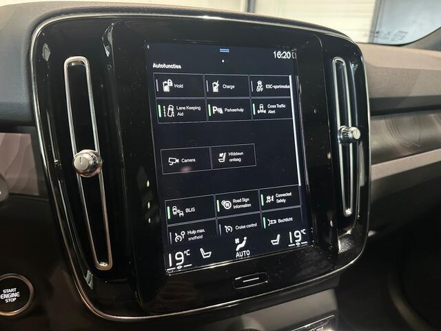 Volvo XC40 T5 Aut. Plug-in Hybrid Ultimate Dark ACC Leder Parkeercamera 262pk