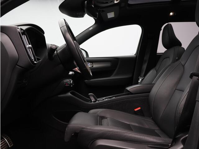 Volvo XC40 T5 Recharge R-Design / Panorama dak / 360 Camera / BLIS / Stuur+stoel+voorruit+achterbankverwarming / Harman Kardon / Memory seat