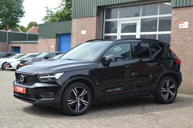 Volvo XC40 1.5 T5 RDesign | HYBRID - CAMERA - STOELVERW
