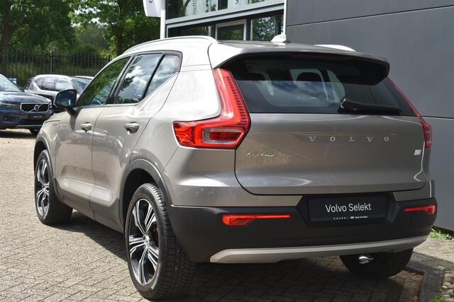 Volvo XC40 T4 Recharge Inscription | Fullmap Navigatie | Lederen bekleding | Elektrische voorstoelen | Memory op bestuurdersstoel | BLIS | Cruise Control | Climate Control | 19 inch Lichtmetalen Velgen |