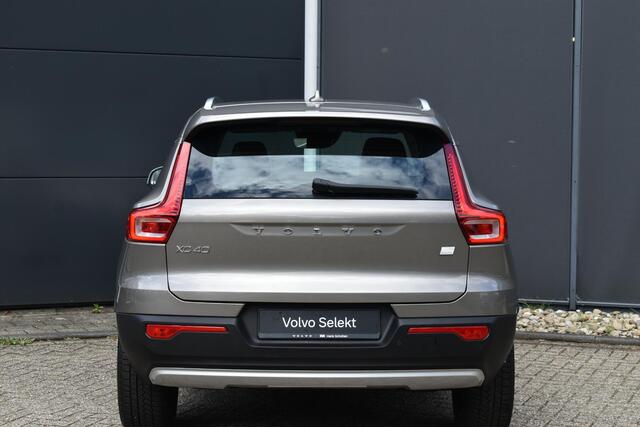 Volvo XC40 T4 Recharge Inscription | Fullmap Navigatie | Lederen bekleding | Elektrische voorstoelen | Memory op bestuurdersstoel | BLIS | Cruise Control | Climate Control | 19 inch Lichtmetalen Velgen |