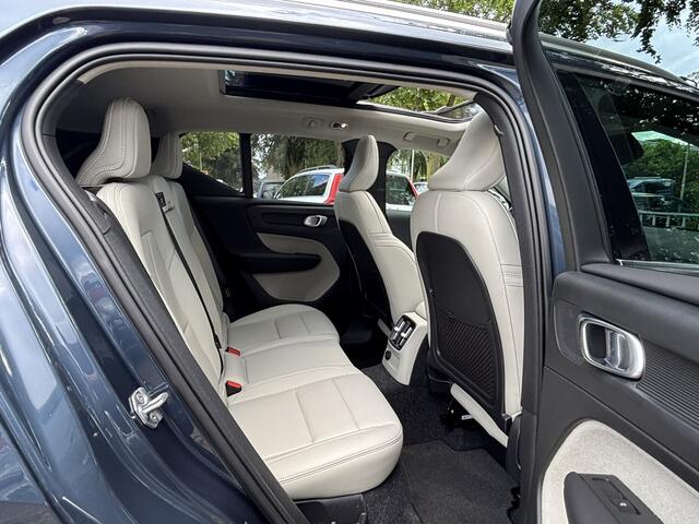 Volvo XC40 T5 Twin Engine Inscription Pano Pilot Assist Leder DAB