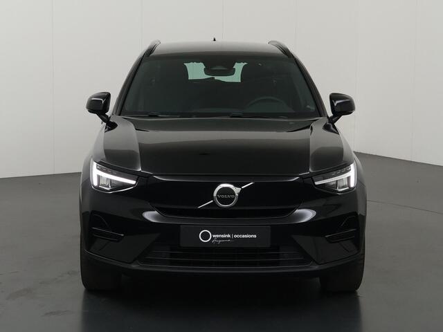 Volvo XC40 Recharge Plus | Parkeercamera | Cruise Control Adaptief | Elektr. Achterklep | Navigatie |