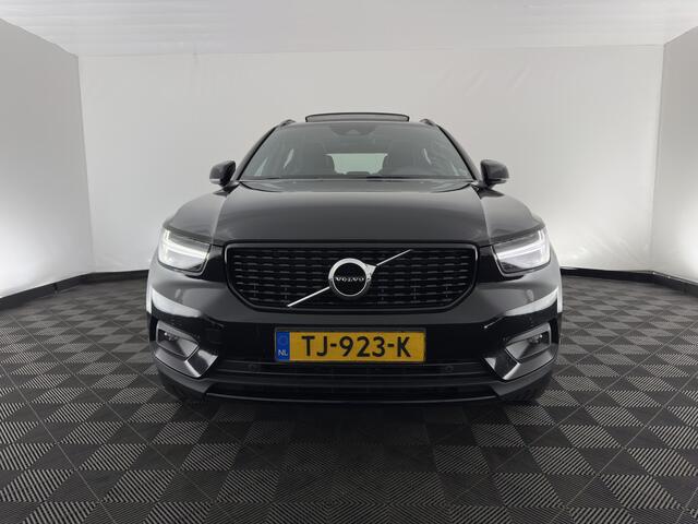 Volvo XC40 1.5 T3 R-Design *PANO | LEATHER-MICROFIBRE | FULL-LED | HARMAN/KARDON | HEATED-SPORTSEATS | DIGI-COCKPIT | NAVI-FULLMAP | ECC | PDC | CRUISE | TOWBAR | 18''ALU*