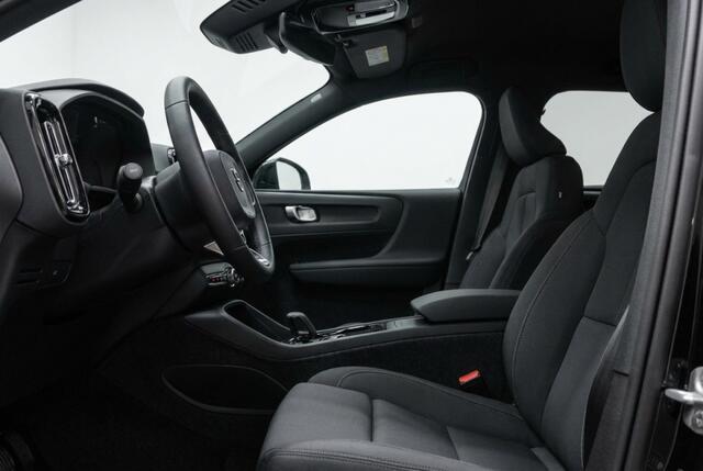 Volvo XC40 Recharge Plus Pure Electric 69kWh | Winterpakket | Carplay | ACC