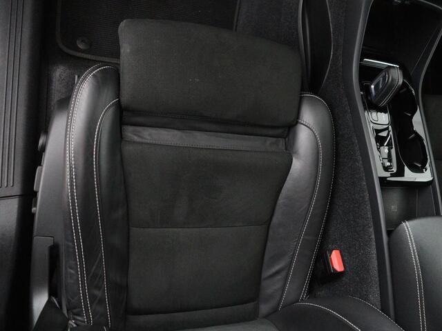 Volvo XC40 1.5 T5 Recharge R-Design | SOH 89,1% | Panoramadak | Trekhaak | Stoelverwarming | 360 Camera | Harman/Kardon | Adaptive cruise | Leder/Alcantara | Navigatie | Carplay | Memory | PHEV | Plug In