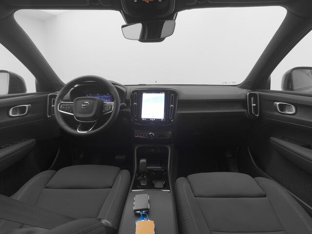 Volvo XC40 Recharge Core | CAMERA
