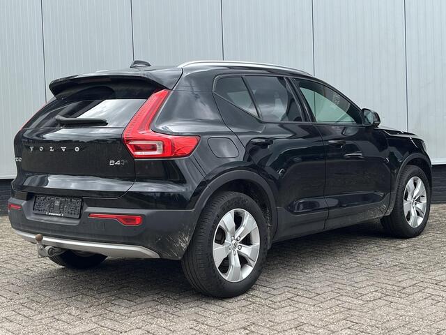 Volvo XC40 2.0 B4 Momentum Business Camera, Stoel/Stuurverwarming, Cruise Control