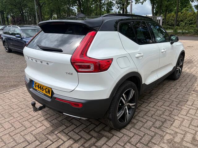 Volvo XC40 2.0 T4 R-Design Schuifdak Pilot Assist