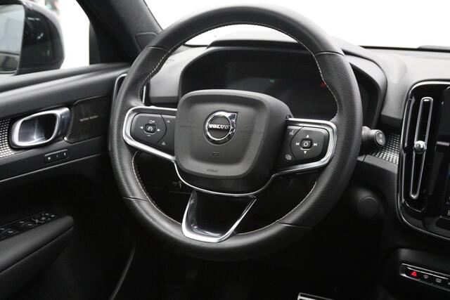 Volvo XC40 Recharge P8 AWD R-Design, SOH 92 %, Panoramadak, Leder, 4 x Stoelverwarming, H/K Sound, 360 Camera