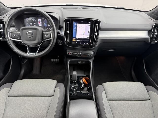 Volvo XC40 1.5 T4 Plug-in hybrid Plus Bright / PHEV / Trekhaak Elektr. / Harman & Kardon / Elektr. Stoelen + Memory / Camera / Dodehoek Detectie / Adaptieve Cruise /