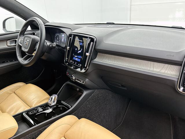 Volvo XC40 1.5 T5 Recharge Inscription / Panoramadak / Trekhaak / T5 265pk! / Harman Kardon / Camera / Leder int.