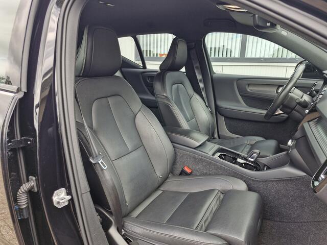 Volvo XC40 Recharge P8 AWD R-Design Sportinterieur Volleder Camera Verw. stoelen en stuur