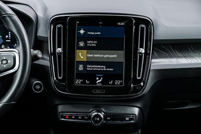 Volvo XC40 Plug-in Hybrid T5 Plus Dark | Adaptieve Cruise Control | Stoel-/Stuurverwarming | Harman Kardon Audio | Navigatie | Koplampreiniging | Getint Glas | Voorruitverwarming |