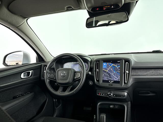Volvo XC40 T2 Momentum | Park assist | Cruise control | Climate control | Navigatie