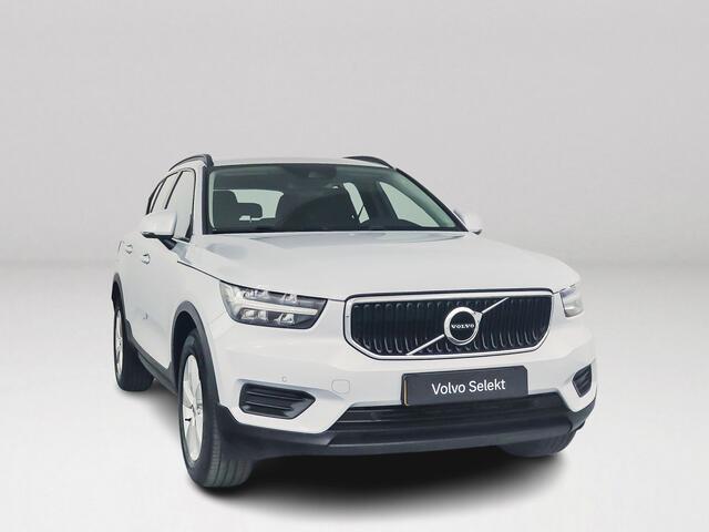 Volvo XC40 T2 Momentum | Park assist | Cruise control | Climate control | Navigatie
