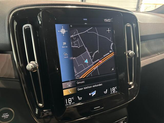Volvo XC40 T5 Aut. Plug-in Hybrid Ultimate Dark ACC Stoelverwarming Panoramadak 262pk