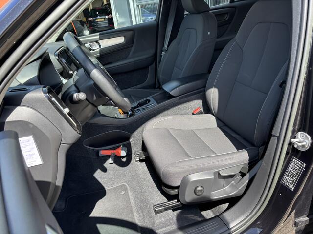 Volvo XC40 1.5 T4 Recharge Inscription Expression / NL auto / Stoel, Stuur & Voorruit verwarming / Applecarplay/AndroidAuto /
